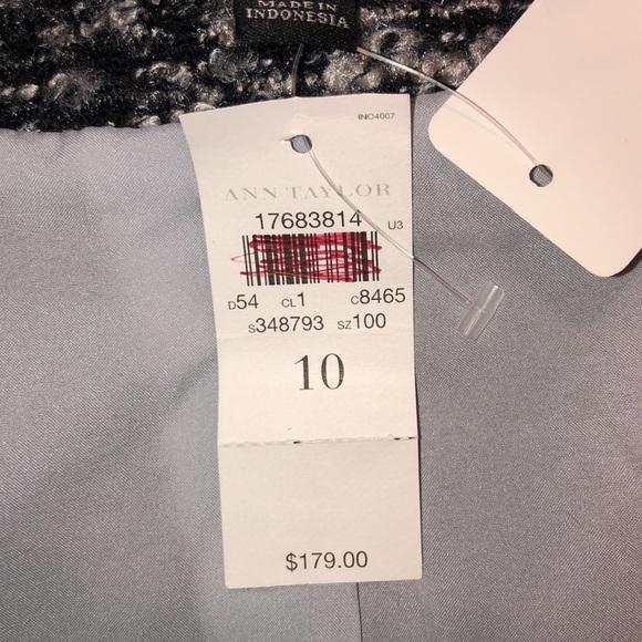 Ann Taylor Grey Jacket . NWT. 10 - Picture 9 of 11